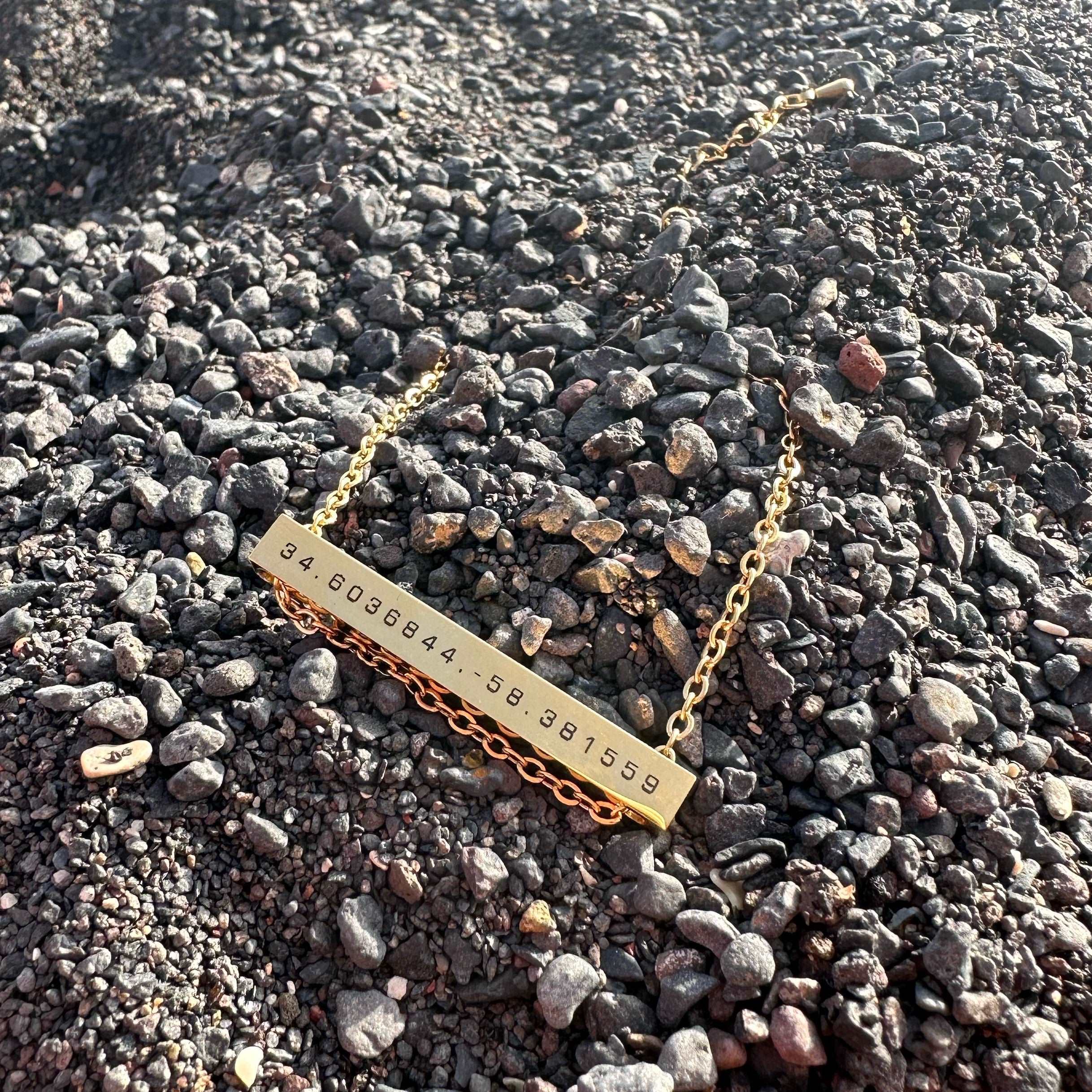 Gold bar on sale necklace arnotts